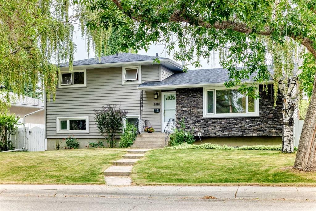 2808 Brecken Road NW, Calgary — main listing photo