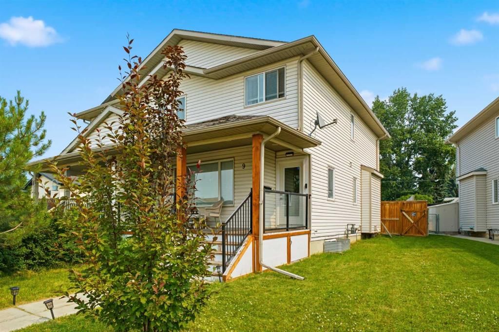 9 Ross Place, Crossfield — photo 2 of 43