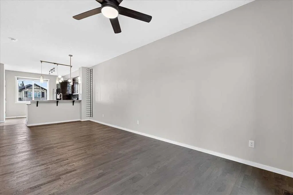 77 Kinlea Way NW, Calgary — photo 5 of 41
