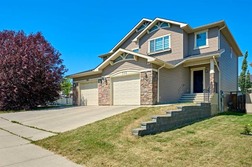 789 Panatella Boulevard NW, Calgary — photo 2 of 48