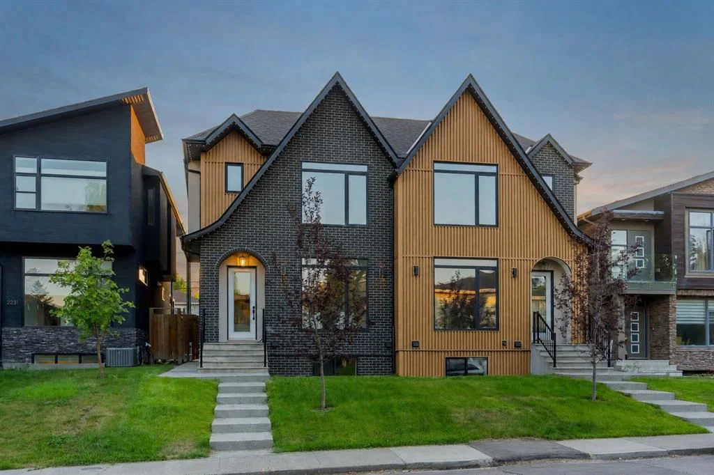2229 36 Street SW, Calgary — main listing photo