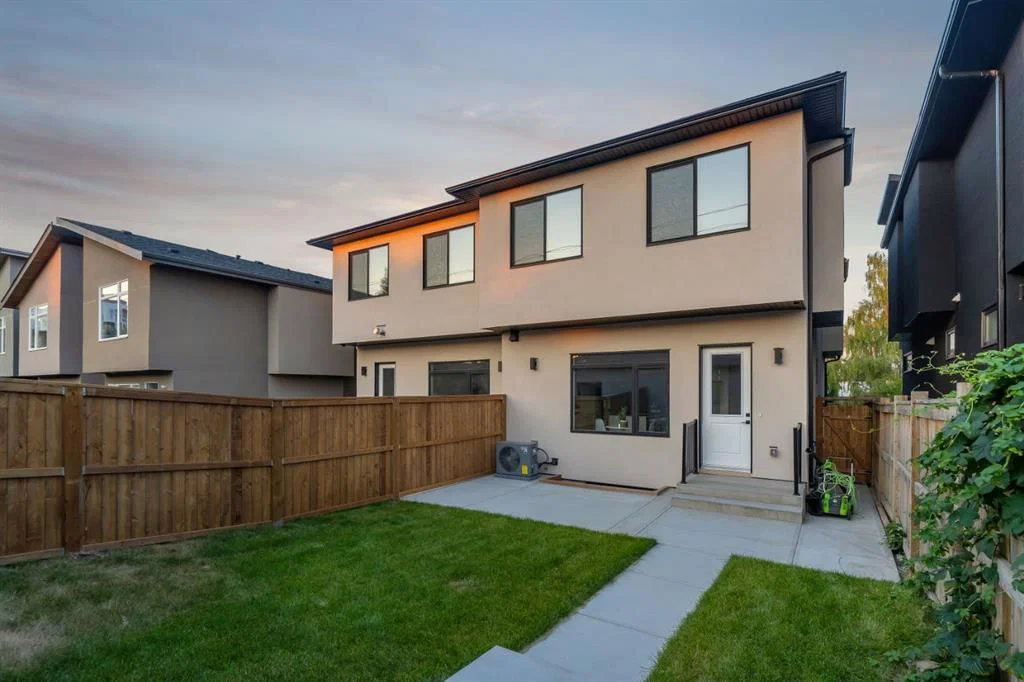 2229 36 Street SW, Calgary — photo 2 of 47