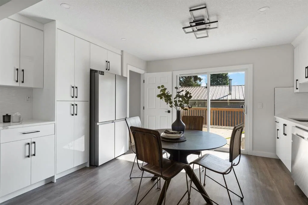 9608 5 Street SE, Calgary — photo 5 of 39