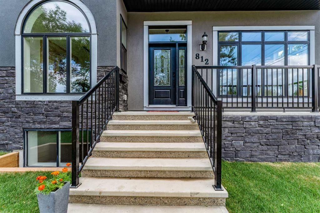 812 1 Street NW, Calgary — photo 4 of 50