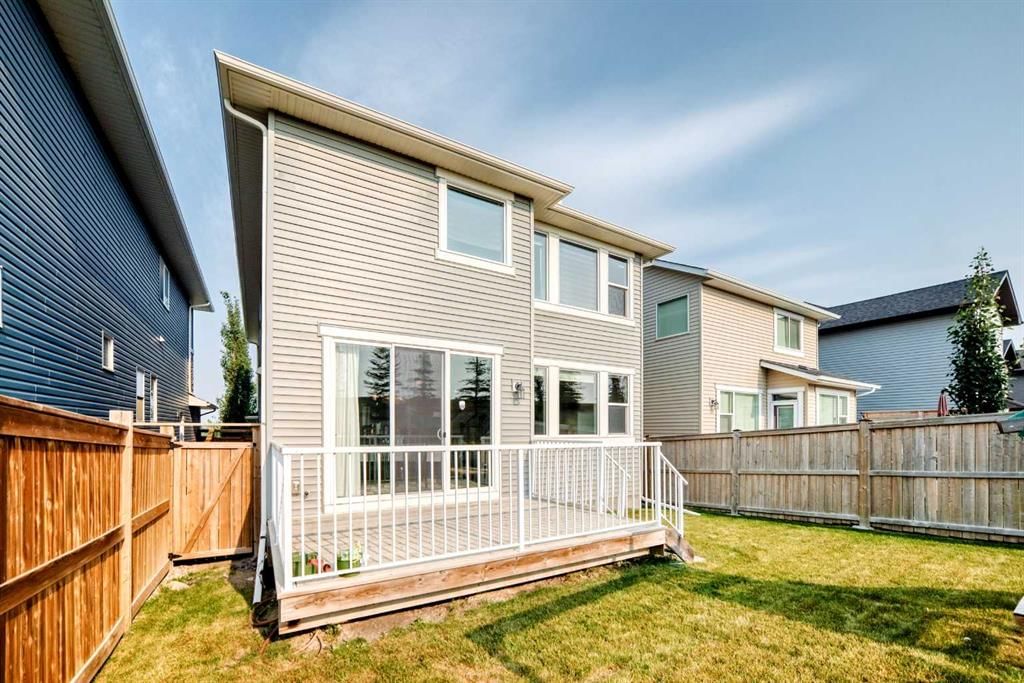 296 Nolancrest Heights NW, Calgary — photo 3 of 49