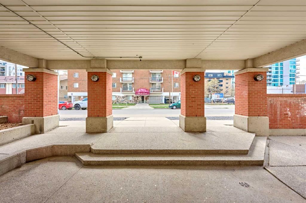 106, 126 14 Avenue SW, Calgary — photo 2 of 39