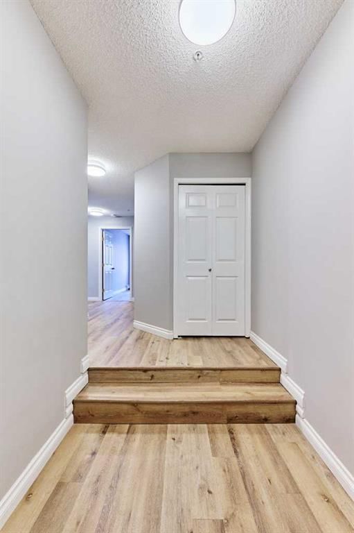 106, 126 14 Avenue SW, Calgary — photo 4 of 39