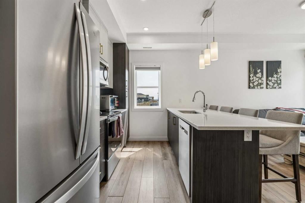 103 Spring Creek Common SW, Calgary — photo 5 of 29