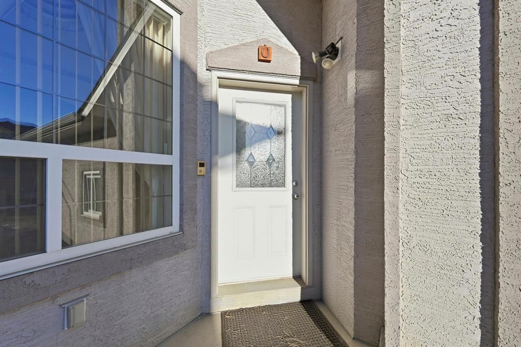 104 Taralake Common NE, Calgary — photo 2 of 46