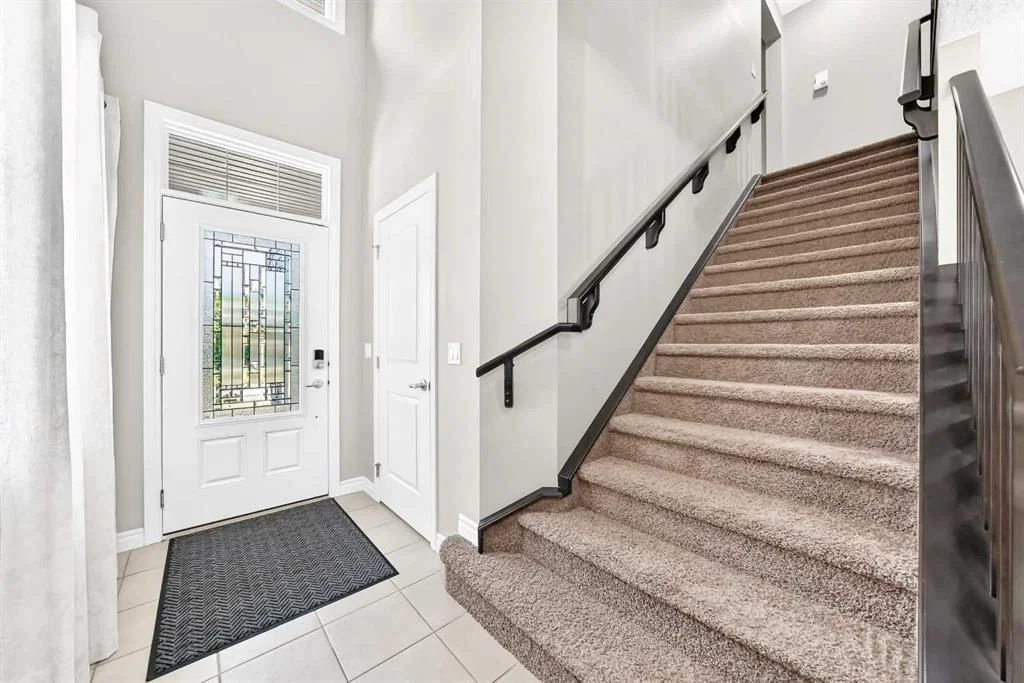 456 Mahogany Boulevard SE, Calgary — photo 3 of 46