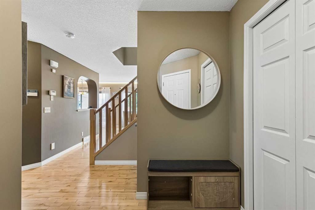 10, 117 Bow Ridge Drive, Cochrane — photo 3 of 34