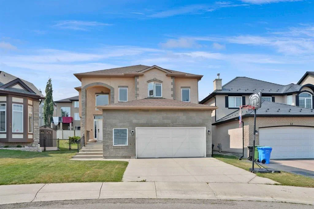 45 Sherwood View NW, Calgary — main listing photo