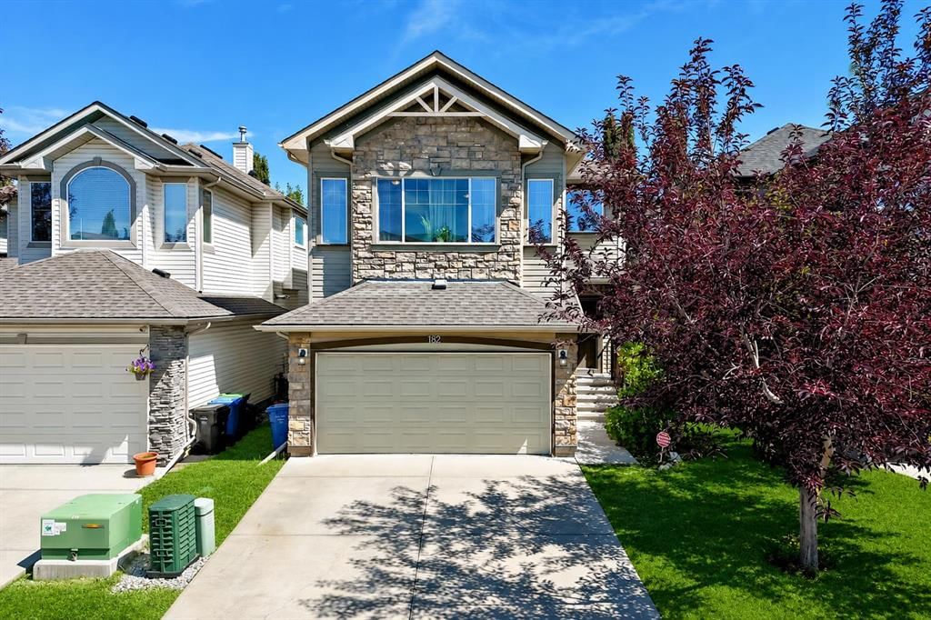 182 Cranfield Manor SE, Calgary — main listing photo