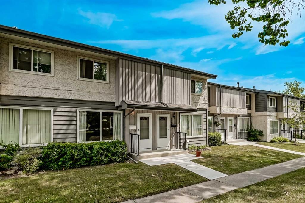 137, 999 Canyon Meadows Drive SW, Calgary — photo 2 of 32