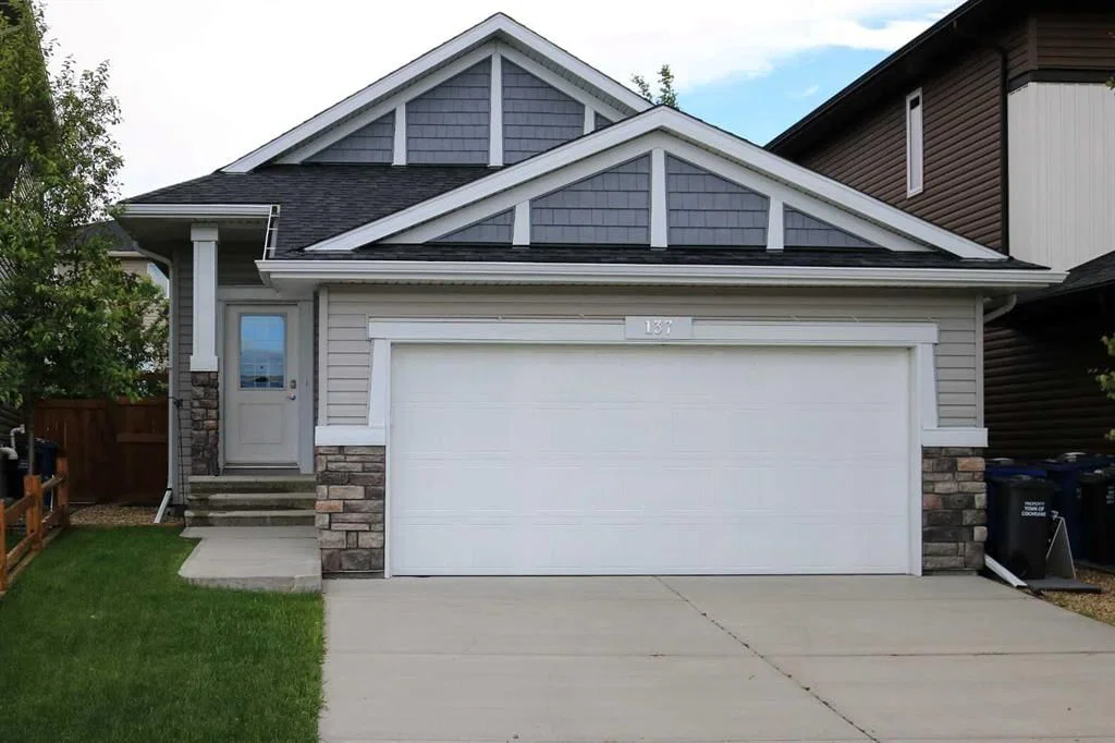 137 Willow Park, Calgary — detached for sale