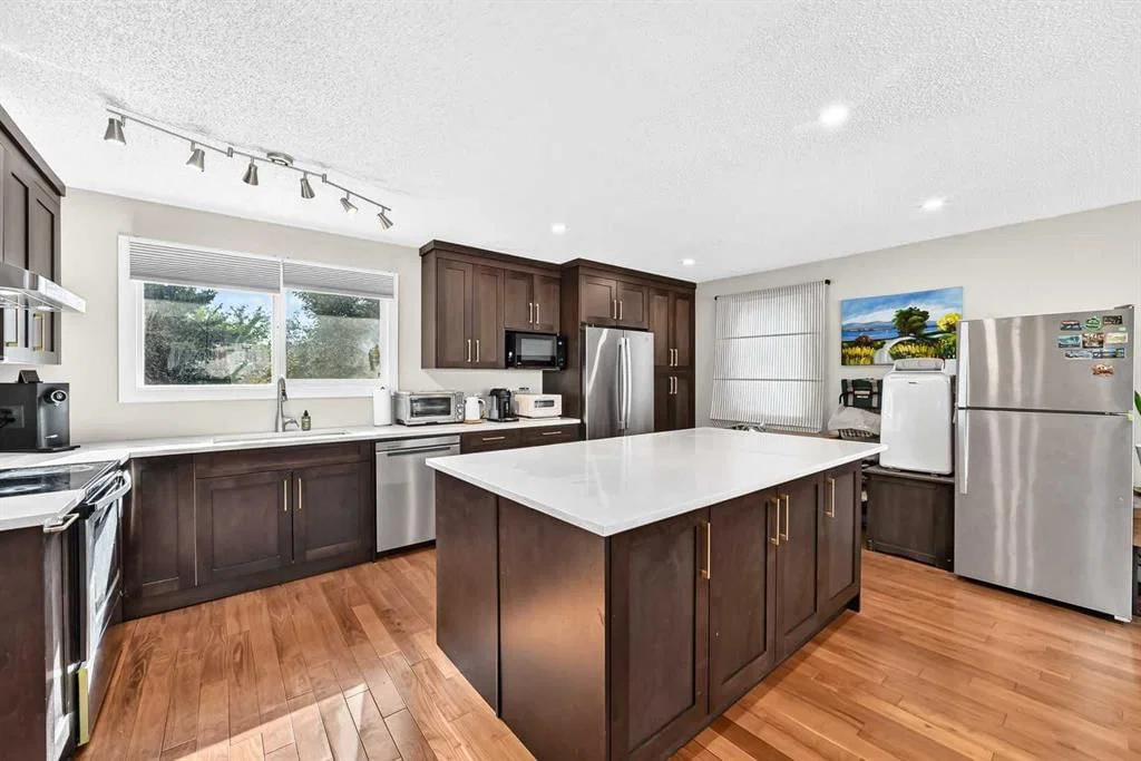 179 Deer Ridge Way SE, Calgary — photo 2 of 50