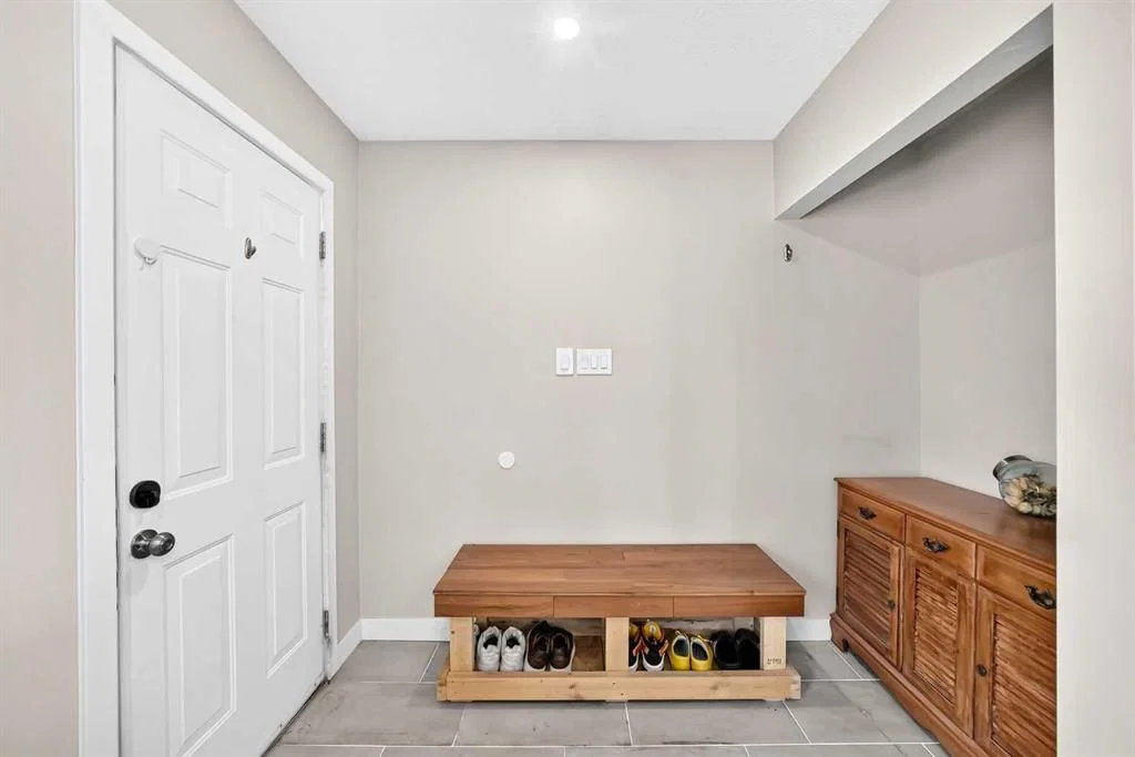 179 Deer Ridge Way SE, Calgary — photo 5 of 50