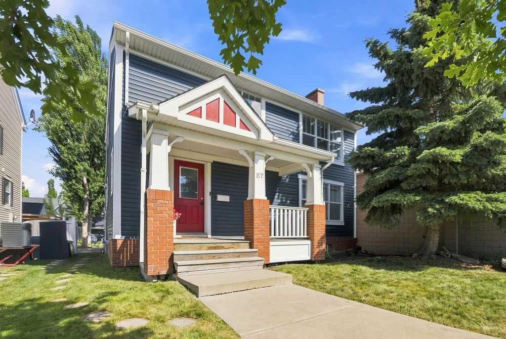 87 Couture Crescent SW, Calgary — photo 3 of 49