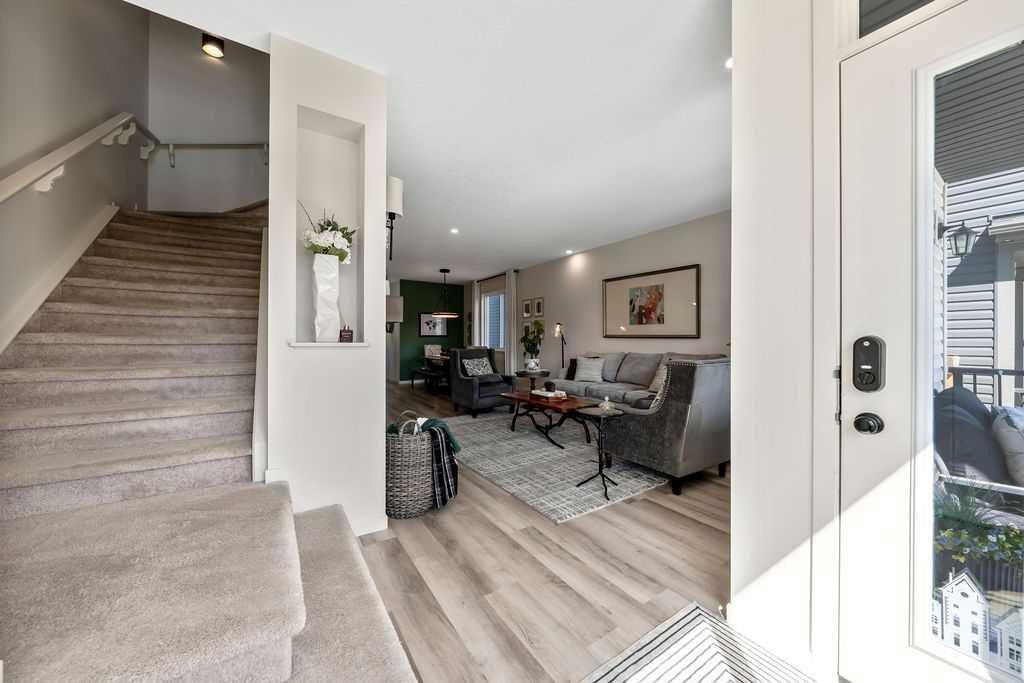 114 Seton Grove SE, Calgary — photo 4 of 37