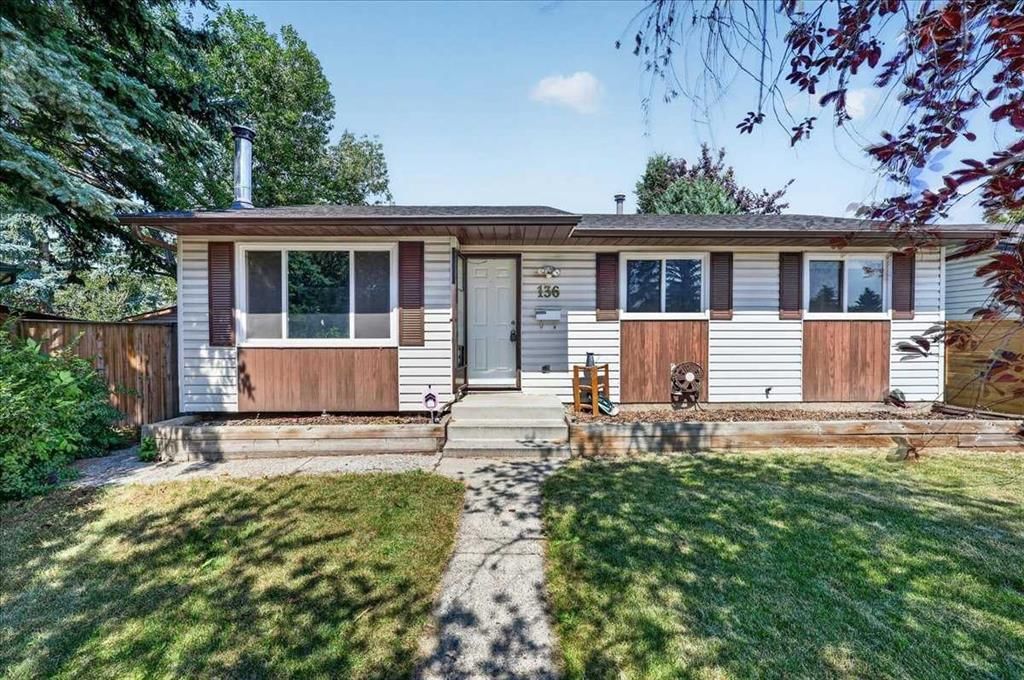 136 Templeview Place NE, Calgary — main listing photo