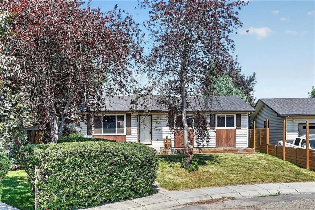 136 Templeview Place NE, Calgary — photo 3 of 39