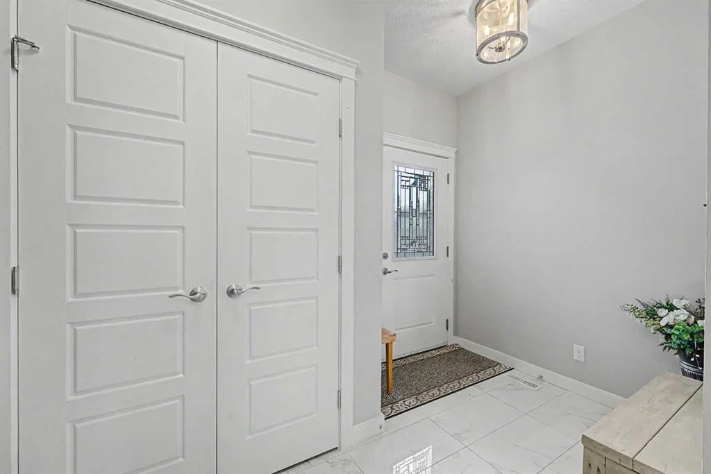 605 Nolan Hill Boulevard NW, Calgary — photo 2 of 47