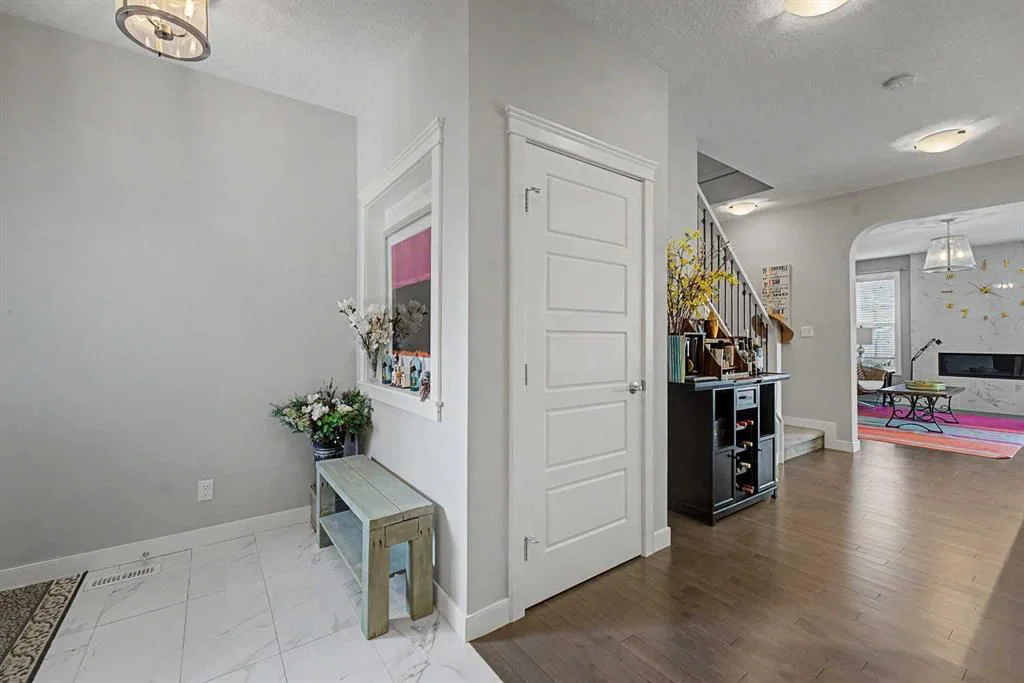 605 Nolan Hill Boulevard NW, Calgary — photo 3 of 47