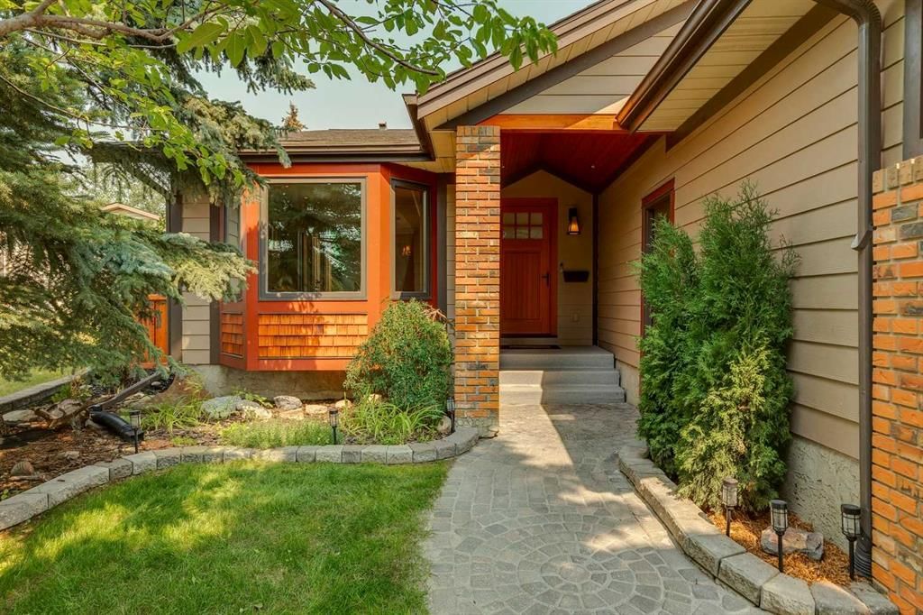 127 Ranchridge Court NW, Calgary — photo 3 of 50