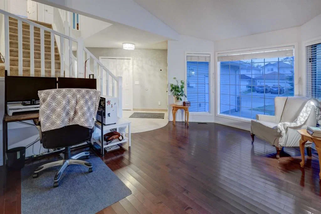215 Arbour Ridge Way NW, Calgary — photo 4 of 41