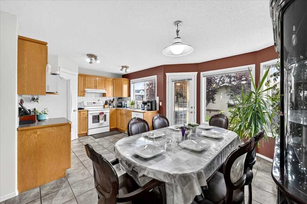 155 Tarington Green NE, Calgary — photo 5 of 48