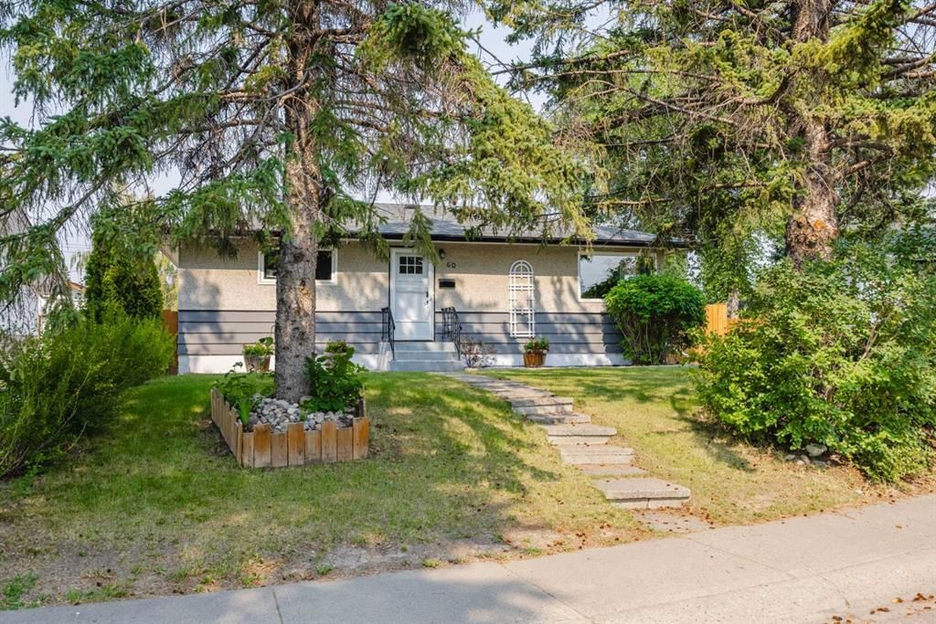 60 Fairview Crescent SE, Calgary — main listing photo