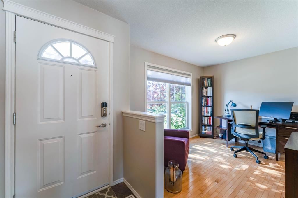 82 West Springs Way SW, Calgary — photo 3 of 25