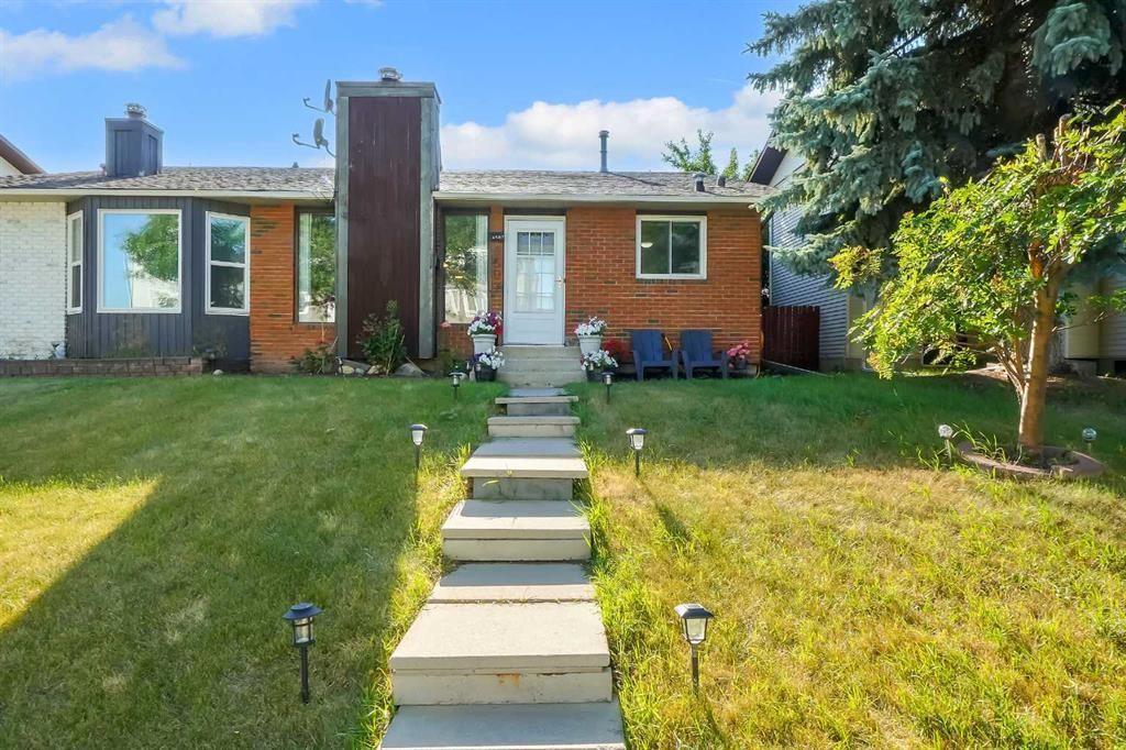 6507 Rundlehorn Drive NE, Calgary — main listing photo