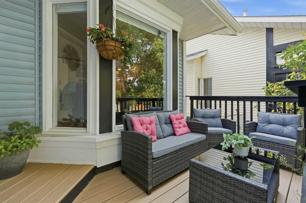 161 Douglasbank Way SE, Calgary — photo 2 of 50