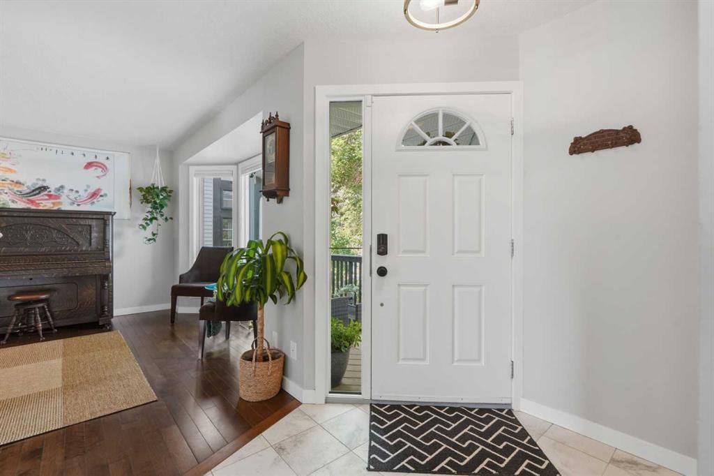 161 Douglasbank Way SE, Calgary — photo 4 of 50