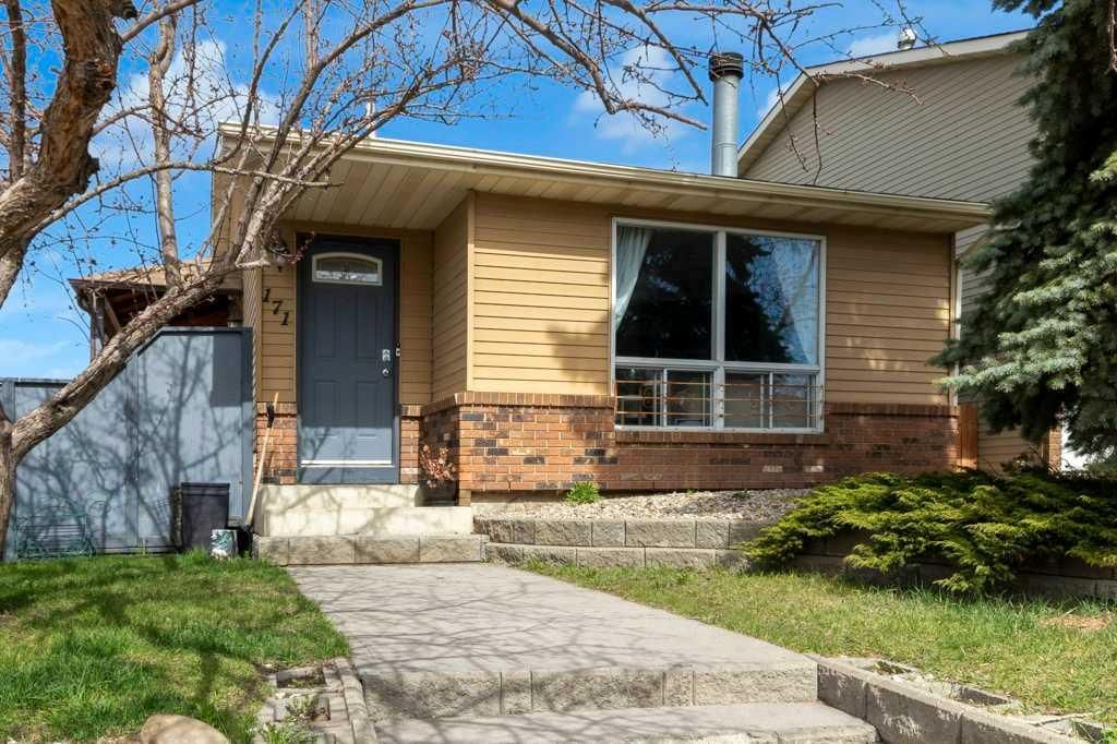 171 Erin Mount Place SE, Calgary — main listing photo