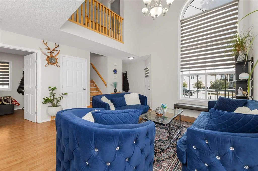 210 Taracove Landing NE, Calgary — photo 4 of 50
