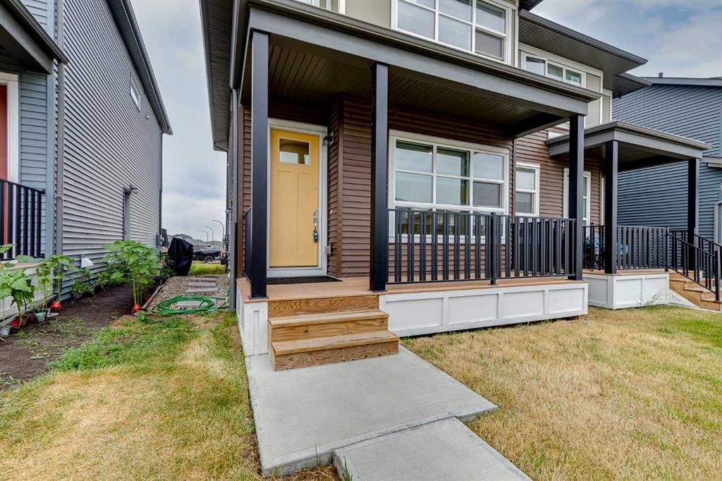 172 Belmont Way SW, Calgary — photo 2 of 49