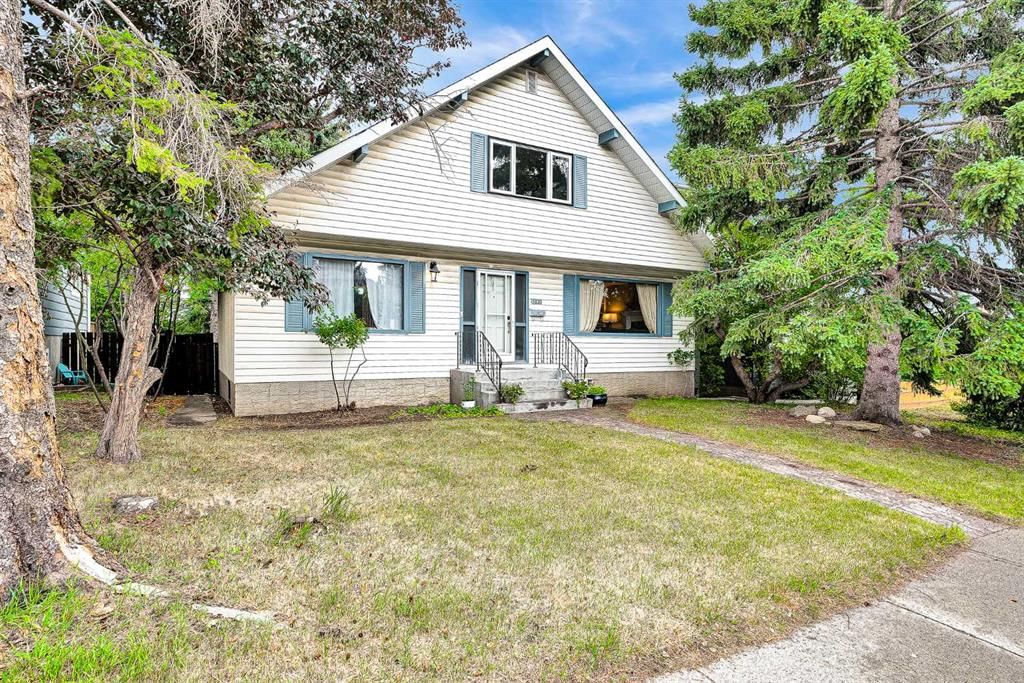 5820 Dalmead Crescent NW, Calgary — photo 2 of 47