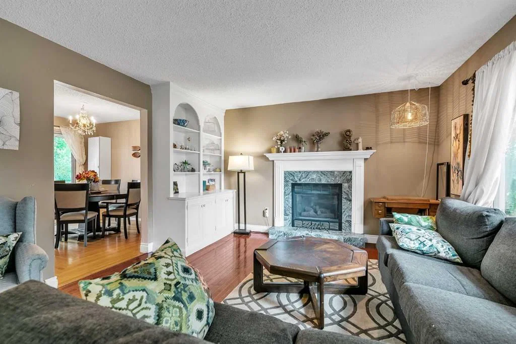 5820 Dalmead Crescent NW, Calgary — photo 5 of 47