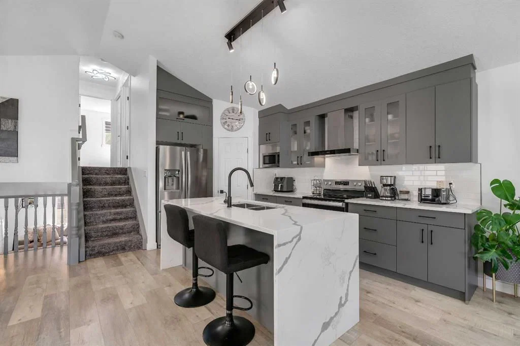 279 Covehaven View NE, Calgary — photo 3 of 44