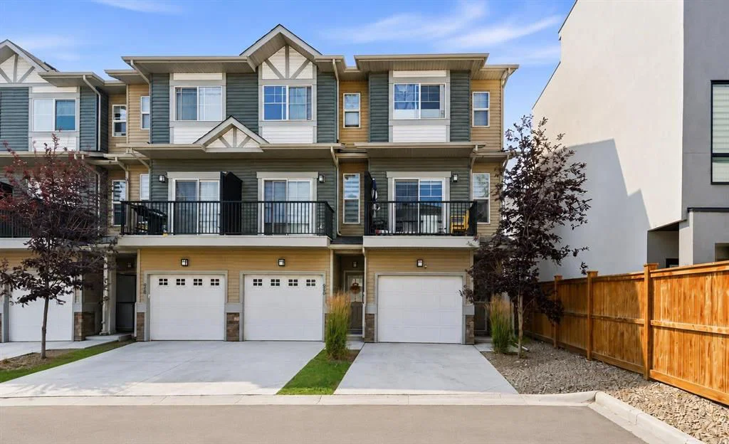 924 Sage Hill Grove NW, Calgary — main listing photo