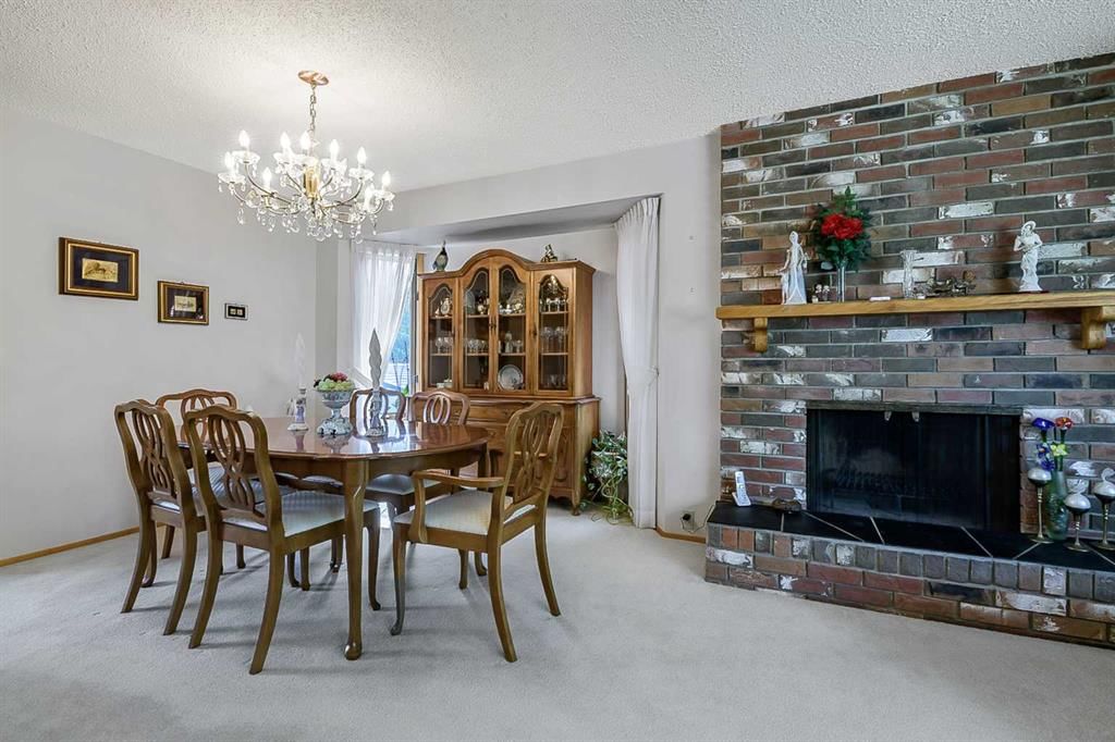 832 Canna Crescent SW, Calgary — photo 5 of 22