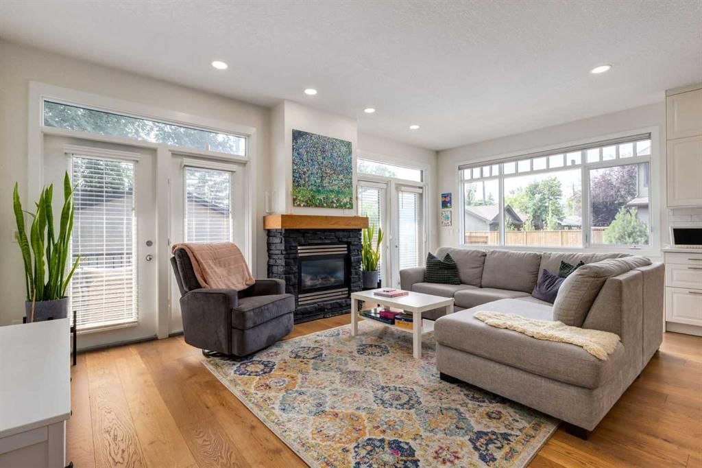 2239 Bowness Road NW, Calgary — photo 3 of 50