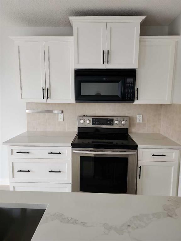 15 Tuscany Reserve Bay NW, Calgary — photo 2 of 46