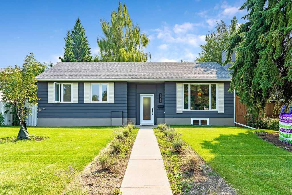 2011 Palliser Drive SW, Calgary — main listing photo