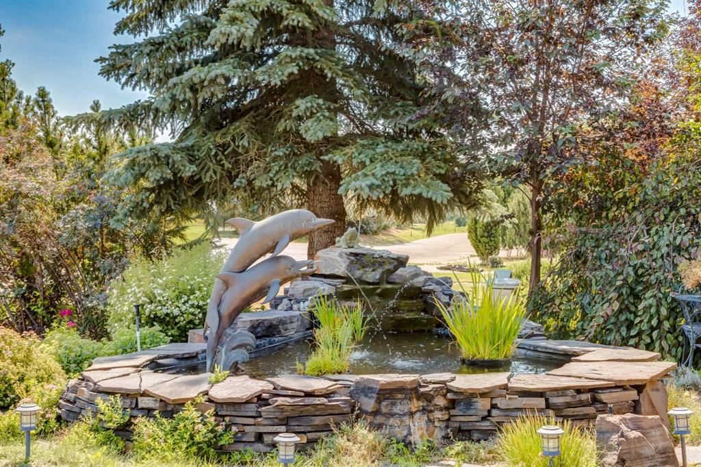 1001 East Chestermere Drive, Chestermere — photo 5 of 50
