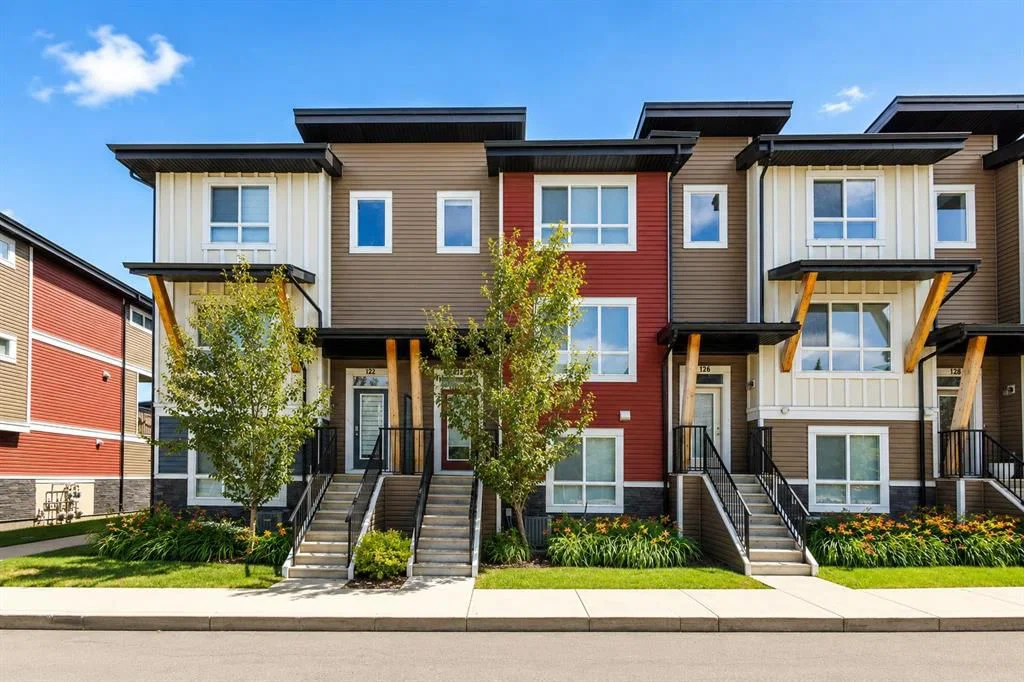 124 Walgrove Cove SE, Calgary — main listing photo