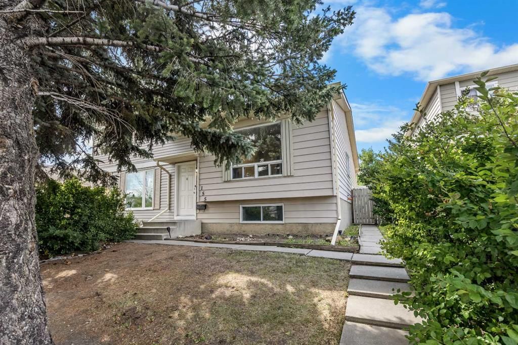 155 Sandarac Way NW, Calgary — main listing photo