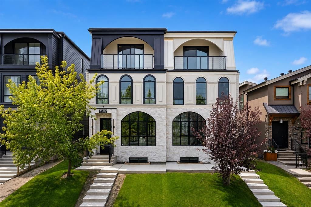 4507 17 Street SW, Calgary — main listing photo
